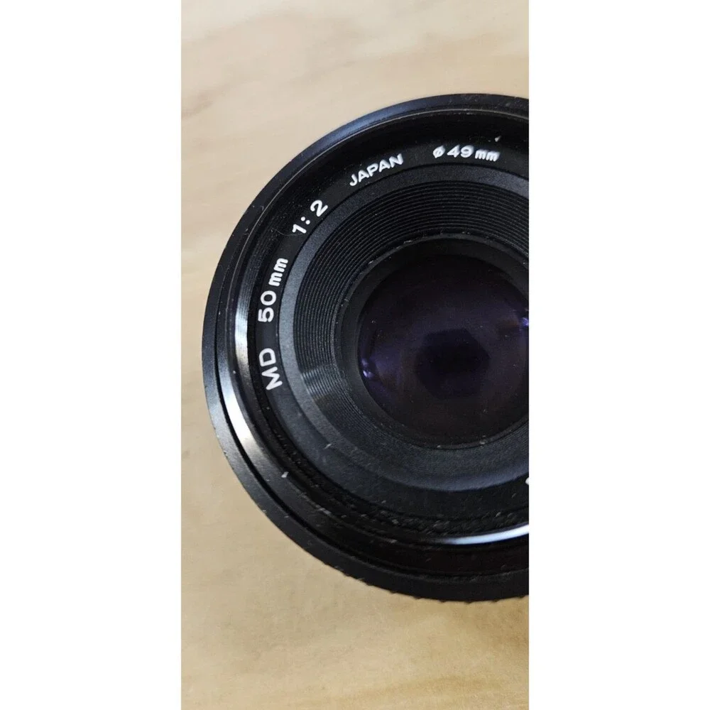 Minolta MD 50mm 1:2 Made In Japan Camera Lens w/ KAMERO case 35mm